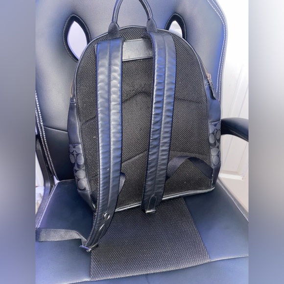 Coach backpack - Picture 2 of 6